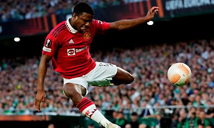 Ρομάνο: «Ίσως φύγει τώρα από τη Μάντσεστερ Γιουνάιτεντ ο Μαλάσια - Τον δίνει και δανεικό»