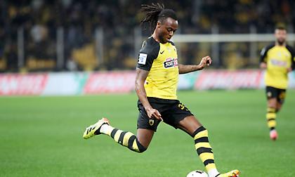 Τσακίρης: «Ο Οντουμπάτζο βάζει δύσκολα στον Αλμέιδα - Αδικαιολόγητη η καθυστέρηση στα μεταγραφικά»