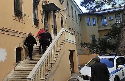 Με εντολή Μητσοτάκη «ξηλώνεται» η αστυνομική διεύθυνση Χανίων μετά το τροχαίο δυστύχημα