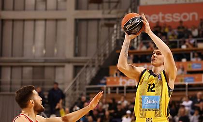 Απολογήθηκε ο Γκιουζέλης: «Εκφράστηκα με απρεπή τρόπο, δεν με αντιπροσωπεύουν σαν άνθρωπο όσα είπα»