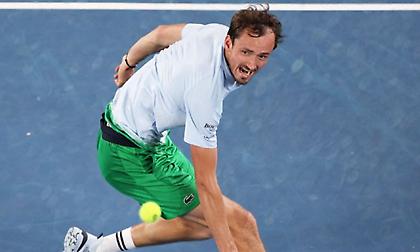Αποκλεισμός-σοκ από τον 2ο γύρο του Australian Open για Μεντβέντεφ