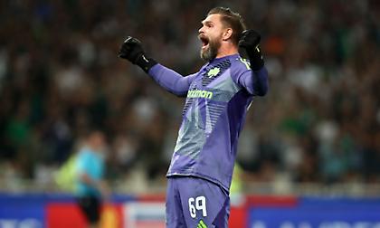 Αθανασίου: «Δικαιώθηκε η κοινή λογική με την μείωση της ποινής του Ντραγκόφσκι - Οι σκέψεις του Βιτόρια ενόψει ΑΕΚ»