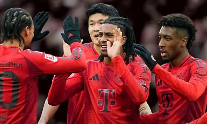 Μπάγερν Μονάχου-Βόλφσμπουργκ