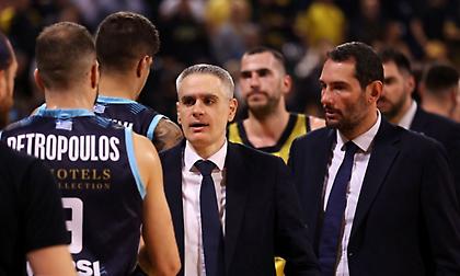 Καστρίτης: «Δέχτηκα κι απειλητικά και μηνύματα αγάπης αυτές τις μέρες»