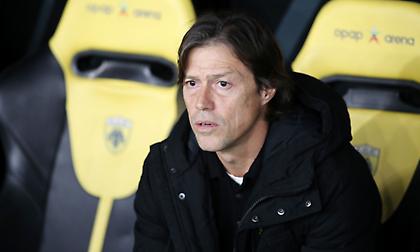 Τσακίρης: «Η πιθανή 11άδα της ΑΕΚ για το ντέρμπι - Τη Δευτέρα ξεκαθαρίζει για Κυριακόπουλο»