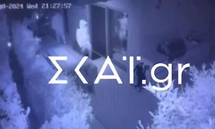 Βίντεο ντοκουμέντα από τη δράση διαρρηκτών στην Αττική - Πώς ξάφριζαν οικίες