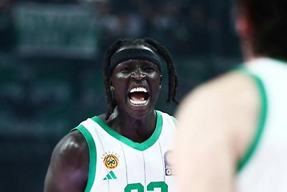 Γουένιεν Γκέιμπριελ: Μόνος του και… όλοι τους