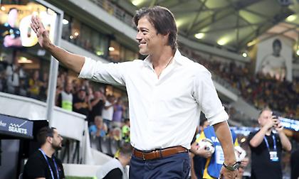 «Απέρριψε την πρόταση της Αλ Αραμπί ο Αλμέιδα γιατί συνεχίζει στην ΑΕΚ»