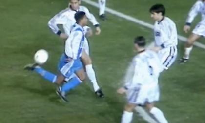 Διώχνει τη στενοχώρια: Δεν χρειάζεται αφορμή για να δεις -και να ξαναδείς- τη μαγική lambreta του Τζαλμίνια!