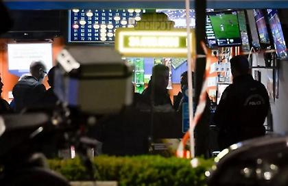 Δολοφονία στο Παλαιό Φάληρο: Τα κρίσιμα λεπτά της επίθεσης και το δελτίο των 5.000 ευρώ που «πρόδωσε» τον δράστη