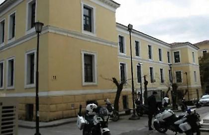 Φάρσα το τηλεφώνημα για βόμβα στα Δικαστήρια της Ευελπίδων