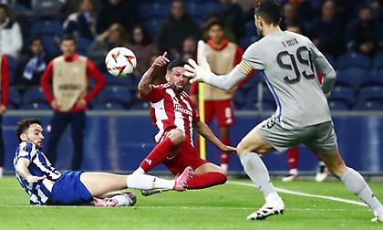 Η μεγάλη ευκαιρία του Βέλντε και η καίρια επέμβαση του κίπερ της Πόρτο