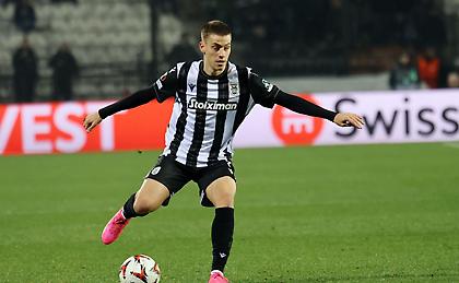 Τελειωματάρα ο Κωνσταντέλιας για το 2-0 του ΠΑΟΚ