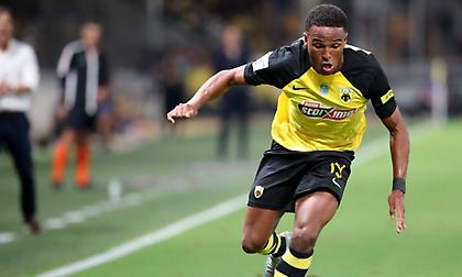 Τσακίρης: «Τι ισχύει με τις επαφές ΑΕΚ και Σάντος για Ελίασον - Έχει γίνει κουραστική η πίεση του παίκτη»