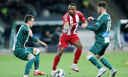 Ντέμης: «Μεγάλο βήμα του Ολυμπιακού αν πάρει το ντέρμπι - Εκεί διαφέρει ο Βιτόρια από τον Μεντιλίμπαρ»