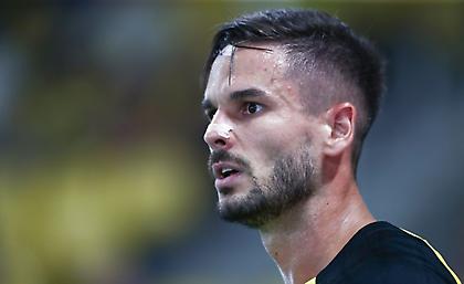 Γκατσίνοβιτς: «Έτοιμος να παίξω σε όποια θέση θέλει ο Αλμέιδα και αυτό δείχνει πόσο θέλω να είμαι στην ΑΕΚ»