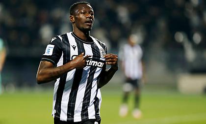 Καμαρά εσύ... σούπερ σταρ: Τέταρτη φορά φέτος που χαρίζει τρίποντο στον ΠΑΟΚ στο φινάλε ενός ματς!