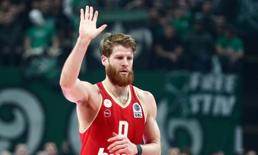 Ζέρβας: «Μόνο ερωτηματικό ο Γουόκαπ για Εφές - Δεν ψάχνει ψηλό ο Ολυμπιακός» - Τί είπε για Έβανς