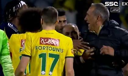 «Καμπάνα» στον Δώνη για το επεισόδιο με Σιδηρόπουλο: «Δεν σέβομαι τον συγκεκριμένο διαιτητή - Να μην ξανάρθουν Έλληνες»