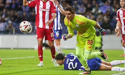 Αποθέωσε τα ρεφλέξ του Τζολάκη η UEFA