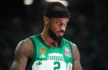 Γιατί ο Λορέντζο Μπράουν δεν έχει (ακόμη) προσφέρει τα προσδοκώμενα στον Παναθηναϊκό