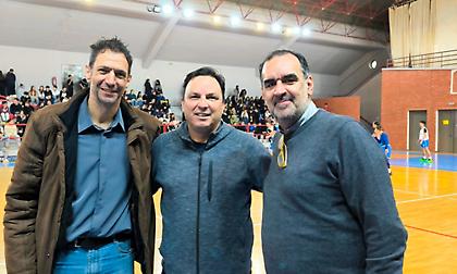 Η «αφρόκρεμα» των Ολυμπιονικών του Λιμενικού αγωνίστηκε με τους Ολυμπιονίκες Κωφών σ’ έναν διαφορετικό αγώνα μπάσκετ