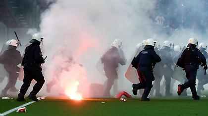 Σούπερ Λίγκα: «Να μην κλείνει ολόκληρο γήπεδο λόγω της ρίψης ενός αντικειμένου»
