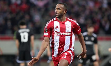 «Κάνει ό,τι θέλει ο Ολυμπιακός»: Η τρομερή περιγραφή του Νίκου Σταματέλου στον bwinΣΠΟΡ FM από την τριάρα στην Καραμπάγκ