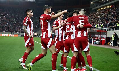 Τα σχόλια στον bwinΣΠΟΡ FM 94,6 για την τριάρα του Ολυμπιακού στην Καραμπάγκ και την πρόκριση του ΠΑΟΚ