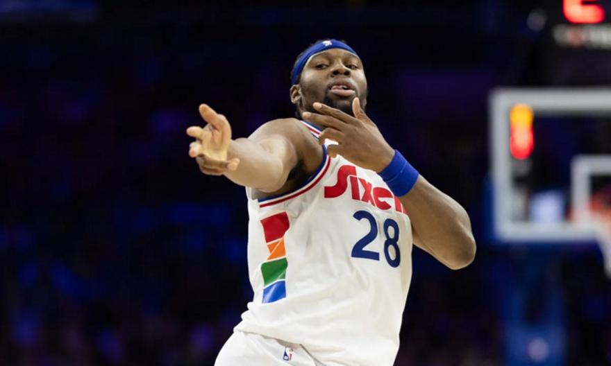 Γιαμπουσέλι: Τέσσερις ομάδες θέλουν να τον αποκτήσουν