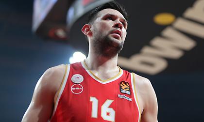 Παπανικολάου: «Ο Ολυμπιακός είναι καταδικασμένος να πρωταγωνιστεί - Εδώ υπάρχει μία παρέα»