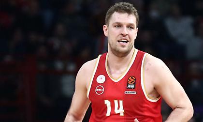 Βεζένκοφ: «Να σταματήσουμε να κάνουμε τους… κλόουν και να παίζουμε το κάθε ματς σαν να είναι το τελευταίο»