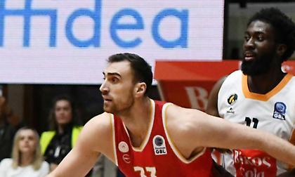 Πήρε το θρίλερ στην Πάτρα ο Ολυμπιακός με «τανκ» Μιλουτίνοφ και clutch Λαρεντζάκη!