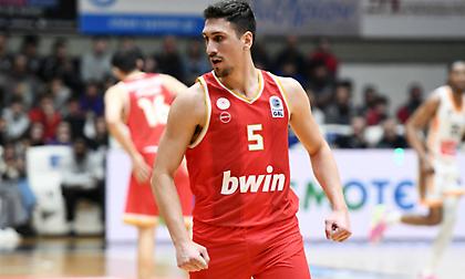 Λαρεντζάκης: «Δεν είμαι εγώ ο ειδικός να απαντήσω για τον Ντόρσεϊ - Εννοείται ότι είναι μέρος της ομάδας»