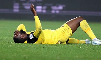 ΑΕΚ: «Ο Βιετέσκα χτυπάει εκτός φάσης τον Πιερό στην περιοχή - Το VAR είδε την παράβαση, ''παίζετε'' από τον διαιτητή»!