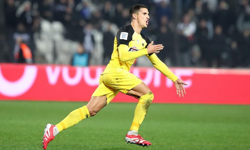 ΑΕΚ: Το γκολ του Λαμέλα για το 1-0 στην Τούμπα