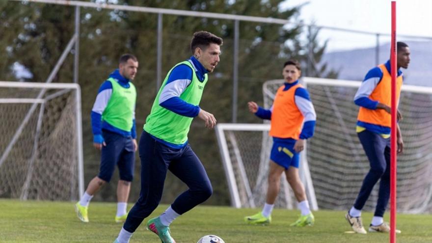 Asteras AKTOR: Με Χατζηγιοβάνη και Γκιοακίνι η αποστολή