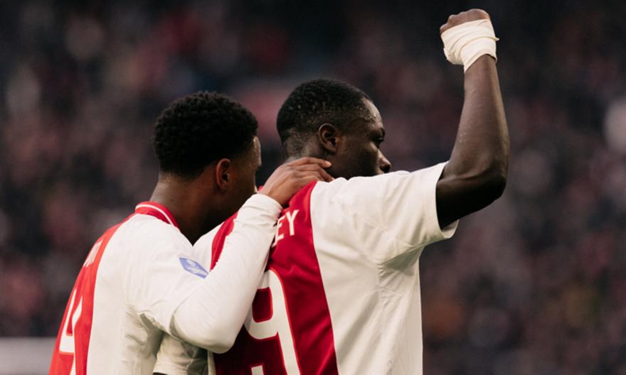 Άγιαξ-Φέγενοορντ 2-1