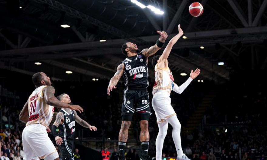 Μπολόνια-Βενέτσια 85-74