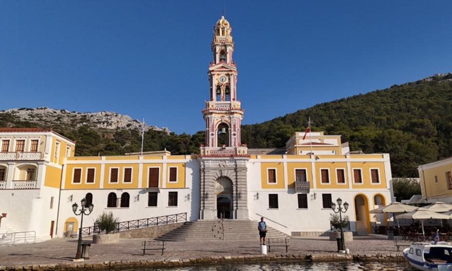 Happy Traveller στη Σύμη – Δείτε το trailer