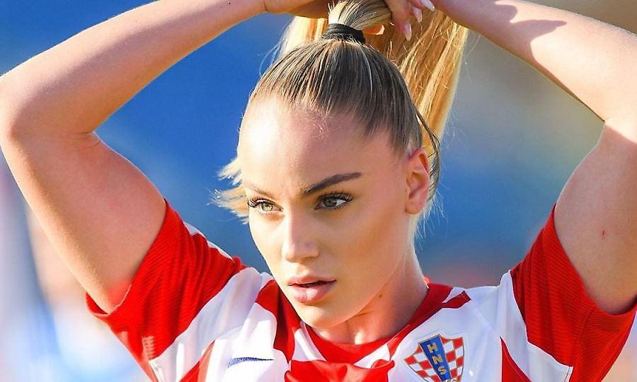 «Η πιο όμορφη παίκτρια στον κόσμο»: Άφησε την Μπράγκα μετά από μόλις λίγους μήνες η Άνα Μαρία Μάρκοβιτς