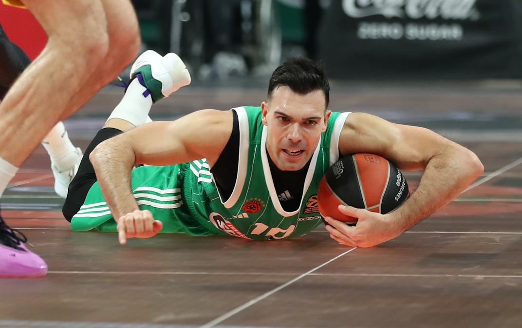 Ο επτάψυχος Παναθηναϊκός, ο μεγάλος ηγέτης του και ο Ισπανός… καταδρομέας