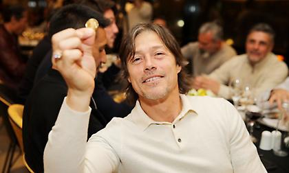 Έκοψε την πίτα της η ΑΕΚ: Στον Ματίας Αλμέιδα το φλουρί!