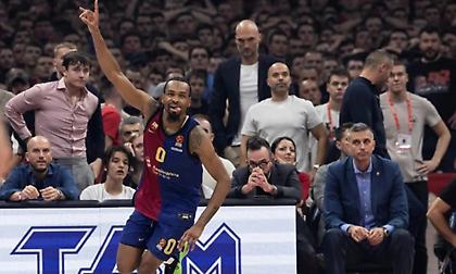 «Ξύπνησε» στο δεύτερο ημίχρονο και σάρωσε τη Μακάμπι η Μπαρτσελόνα