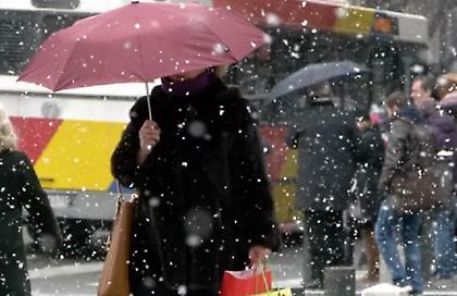 Έρχεται «πολικός αεροχείμαρρος» διαρκείας στη χώρα - Θυελλώδεις άνεμοι στα πελάγη