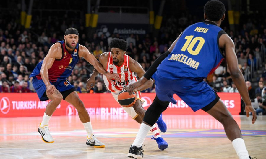 Barcelona-Olympiacos 88-90: Legendary Double with Buzzer Beater Fournier in Barcelona