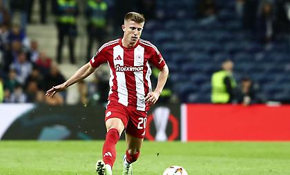 «Η Ζενίτ μιλάει με τον Ολυμπιακό για τον Κοστίνια»