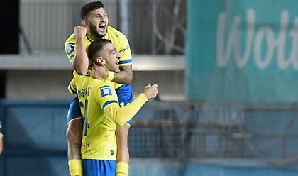 Κέρασε… Παλόμα τον Βόλο και πήρε τρίποντο οκτάδας ο Παναιτωλικός!