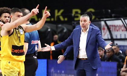 Παπαθεοδώρου: «Κάναμε πολλά λάθη»