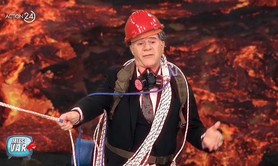 Το τερμάτισε ο Μητσικώστας! Κατέβηκε ως Ευαγγελάτος στο ηφαίστειο της Σαντορίνης και ανακάλυψε την... αιτία των σεισμών!